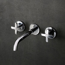 Load image into Gallery viewer, Icona Classic 53 P9 R013B + 44 00 R010A wall-mounted three-hole basin mixer in matt copper PVD with 200mm projection